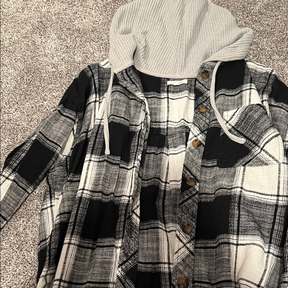 Maurices Black and Gray Plaid Long Sleeve Top